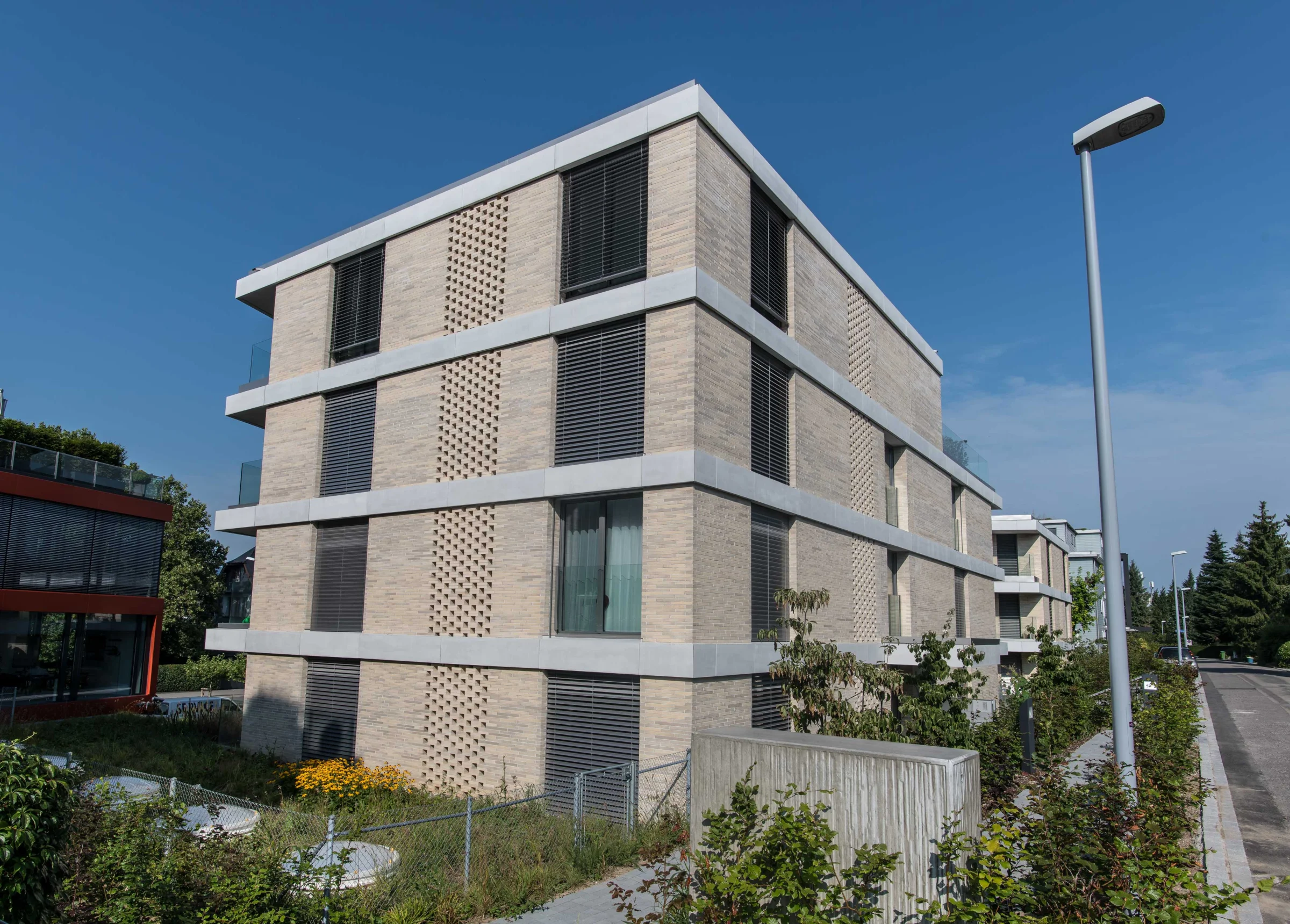 Wohn- u. Geschäftshaus Kusenstrasse